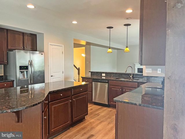 106 JACKIE DR, Gilbertsville, PA 19525