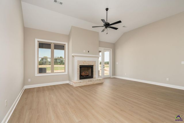 207 Farmland Circle, Perry, GA 31069