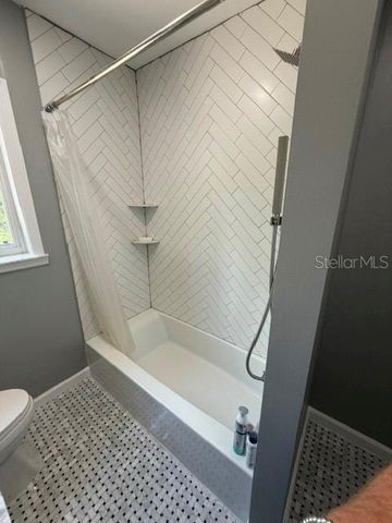 1009 E MARKS STREET, Orlando, FL 32803