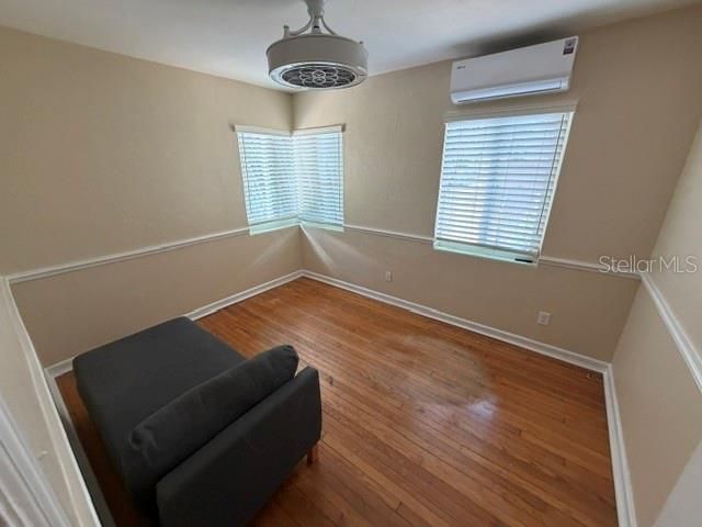 1009 E MARKS STREET, Orlando, FL 32803