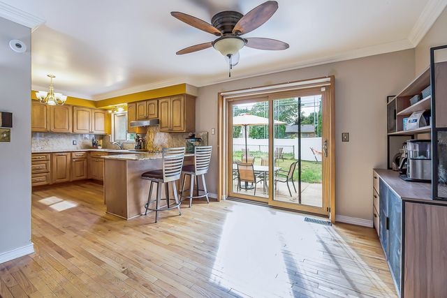 44026 Harmony Lane, Belleville, MI 48111