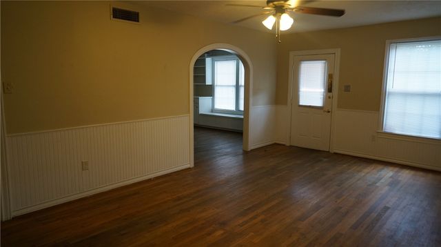 1016 Puryear Drive, College Station, TX 77840