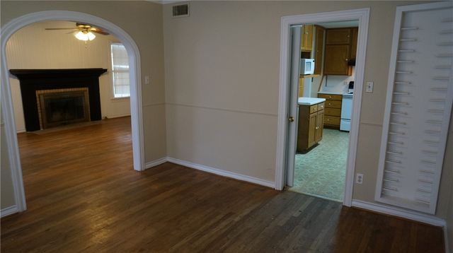 1016 Puryear Drive, College Station, TX 77840