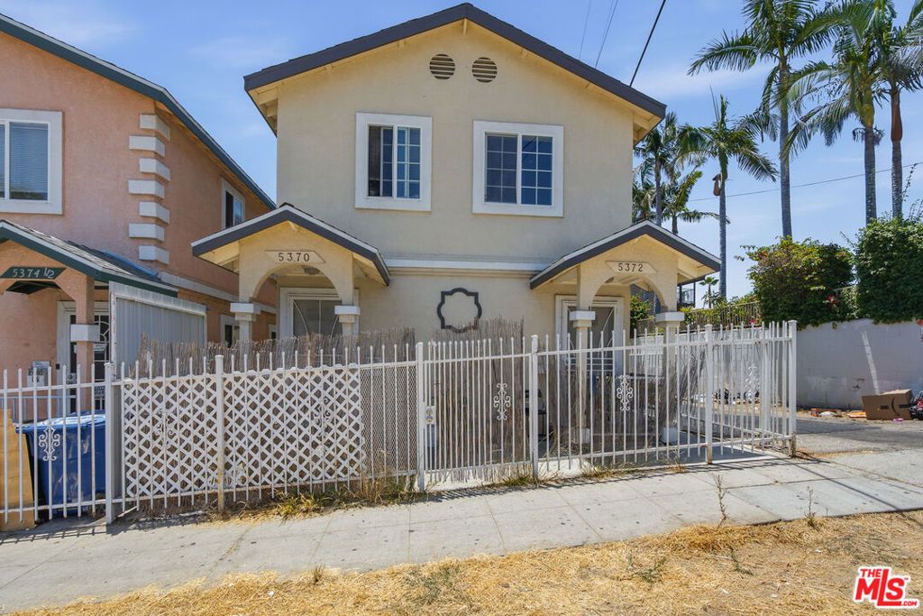 Image 2 of property listing at 5370 Poplar Boulevard, Los Angeles, CA 90032