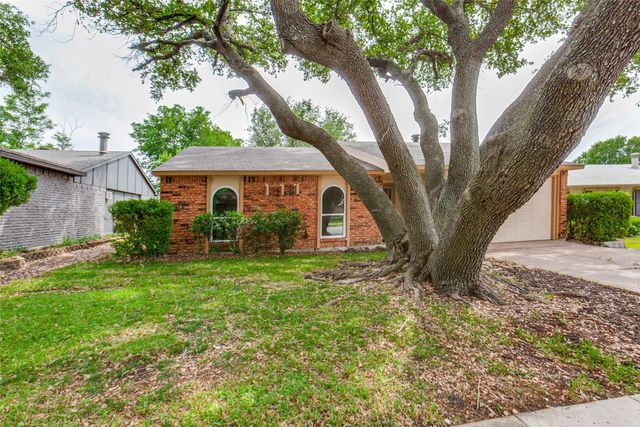522 Hightrail Drive, Allen, TX 75002