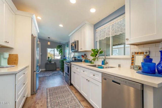 10685 Blackburn 38, Ventura, CA 93004