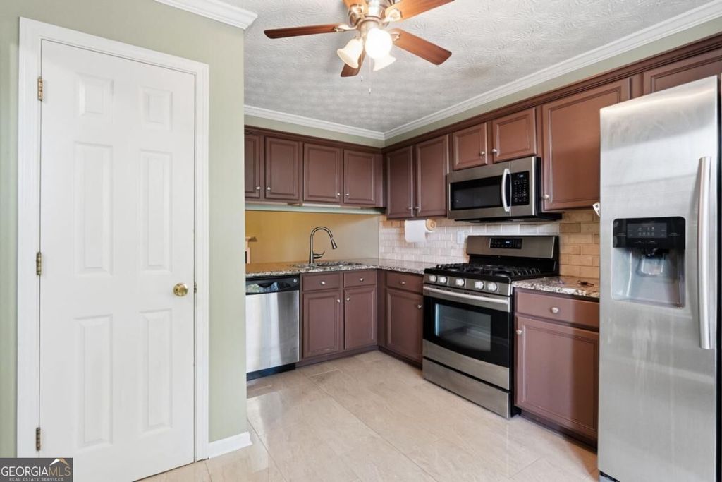 104 Lakestone Court, Marietta, GA 30066 — photo 3