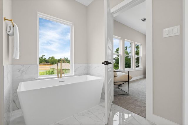 5815 Highland Sun Lane, Houston, TX 77091