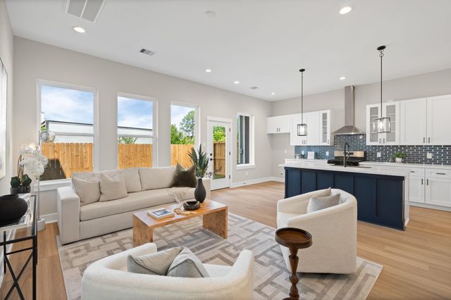 5815 Highland Sun Lane, Houston, TX 77091