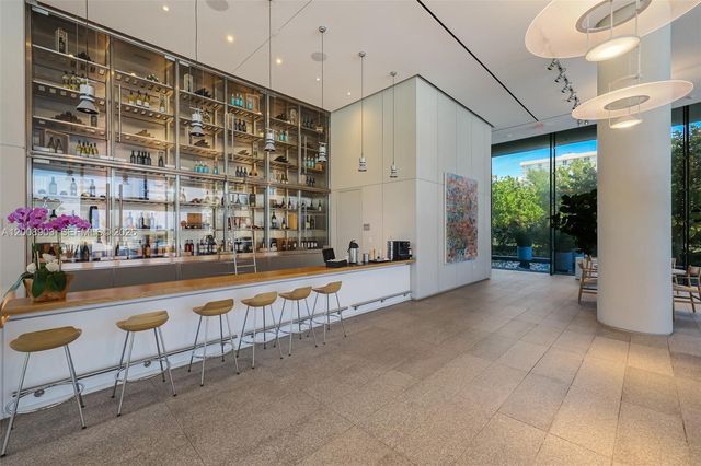 8701 Collins Ave 904, Miami Beach, FL 33154
