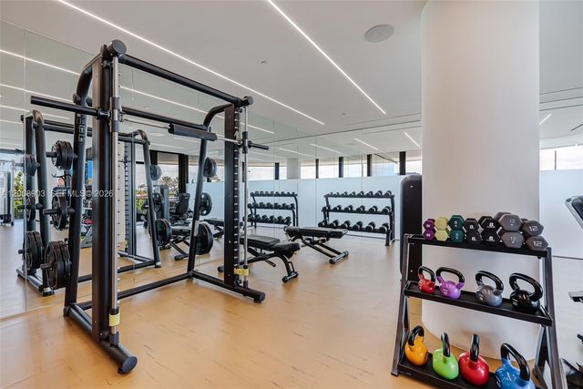 8701 Collins Ave 904, Miami Beach, FL 33154