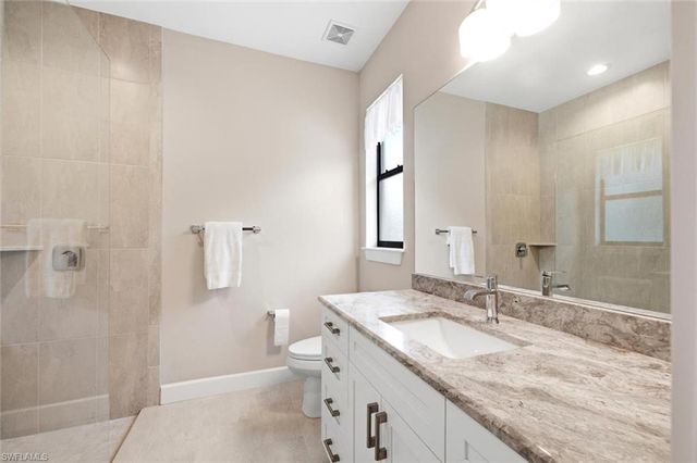 21156 See See ST, Estero, FL 33928