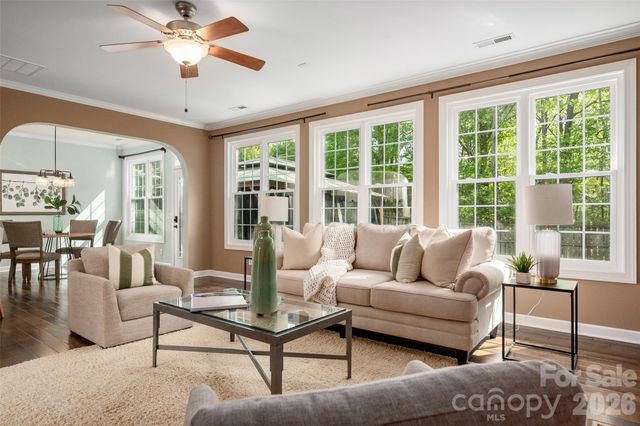 2549 Harlington Lane, Charlotte, NC 28270