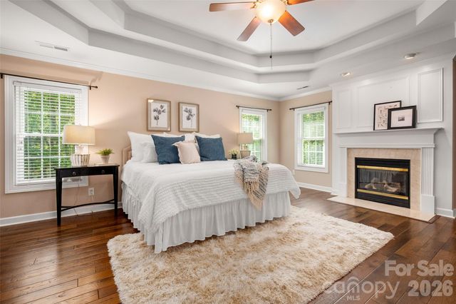 2549 Harlington Lane, Charlotte, NC 28270