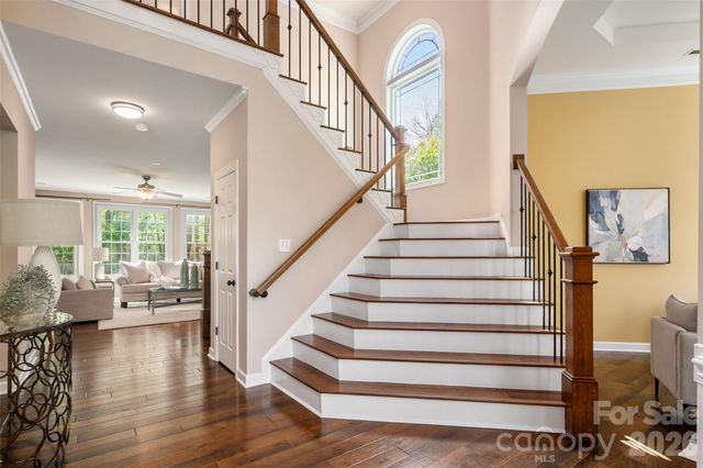2549 Harlington Lane, Charlotte, NC 28270