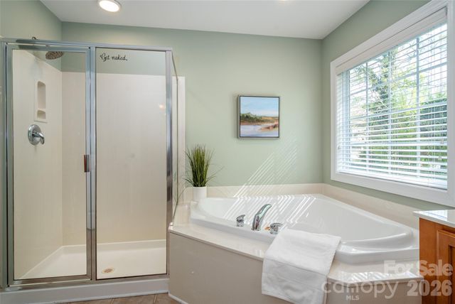 2549 Harlington Lane, Charlotte, NC 28270