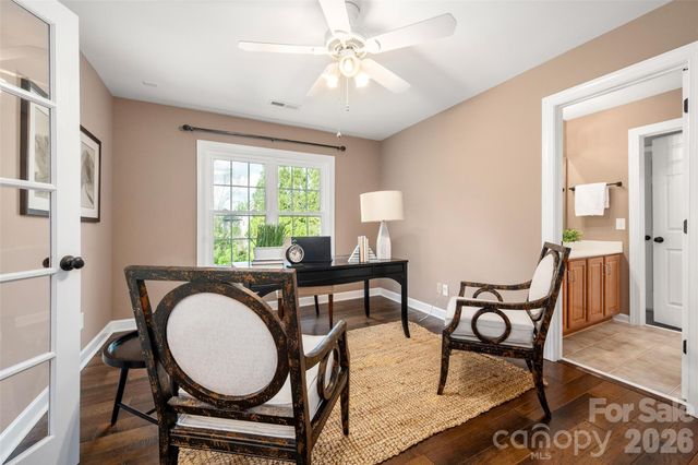 2549 Harlington Lane, Charlotte, NC 28270