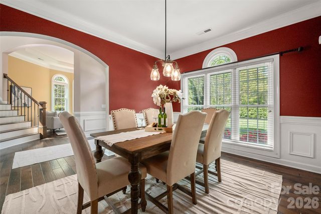 2549 Harlington Lane, Charlotte, NC 28270