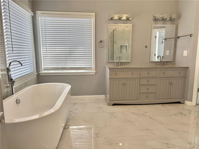 240 Creekside Park Drive, Johns Creek, GA 30022