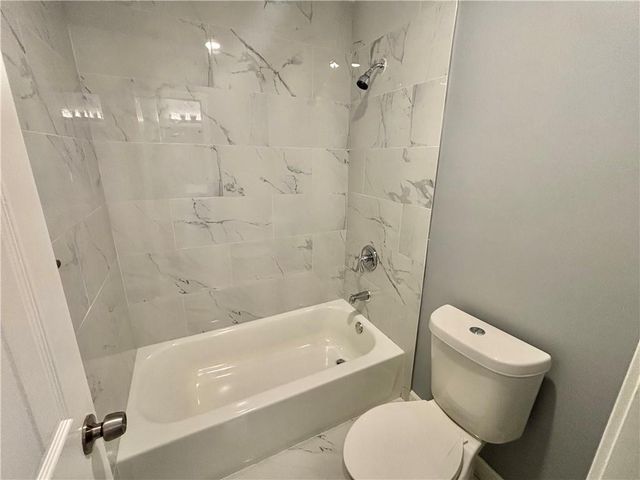 240 Creekside Park Drive, Johns Creek, GA 30022