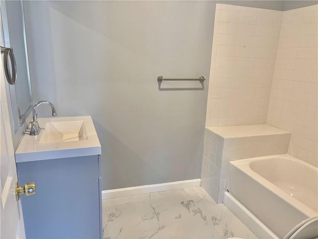 240 Creekside Park Drive, Johns Creek, GA 30022