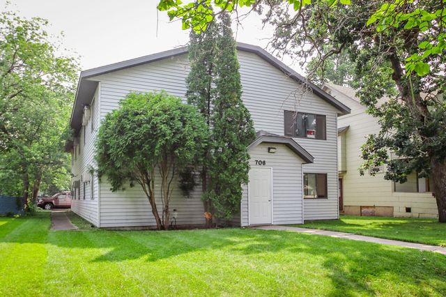 706 6th Avenue S, Saint Cloud, MN 56301