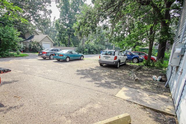 706 6th Avenue S, Saint Cloud, MN 56301