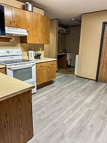 706 6th Avenue S, Saint Cloud, MN 56301