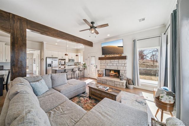 15040 Scenic Circle, Skiatook, OK 74070