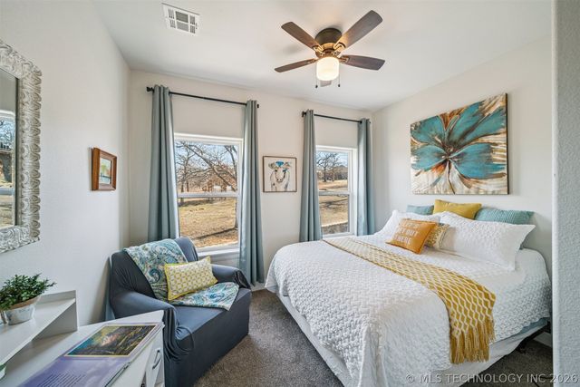 15040 Scenic Circle, Skiatook, OK 74070