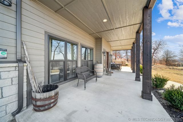 15040 Scenic Circle, Skiatook, OK 74070