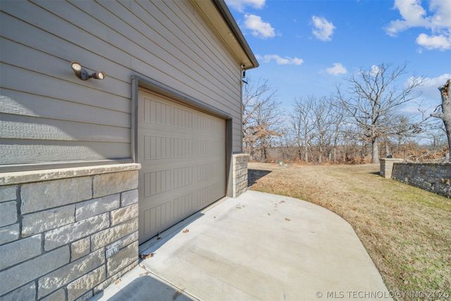 15040 Scenic Circle, Skiatook, OK 74070