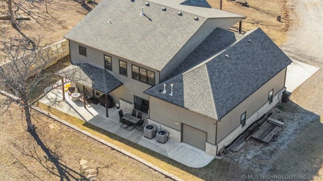 15040 Scenic Circle, Skiatook, OK 74070