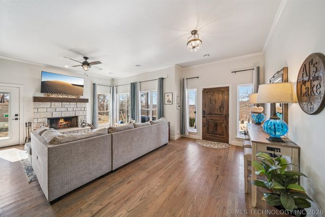 15040 Scenic Circle, Skiatook, OK 74070