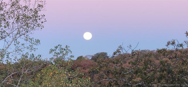 15040 Scenic Circle, Skiatook, OK 74070