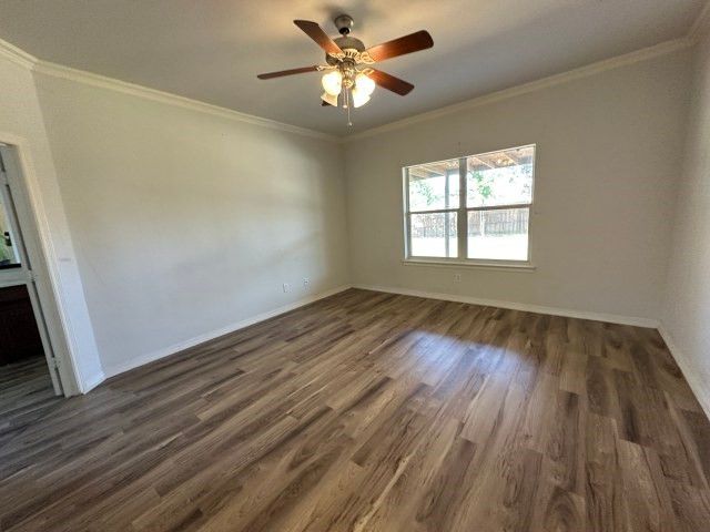 104 Dovehill Circle, Red Oak, TX 75154