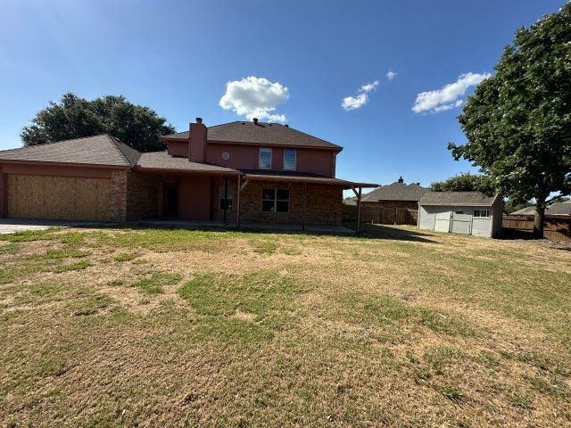 104 Dovehill Circle, Red Oak, TX 75154