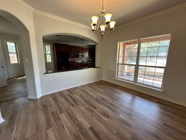 104 Dovehill Circle, Red Oak, TX 75154