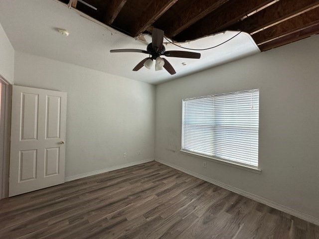104 Dovehill Circle, Red Oak, TX 75154