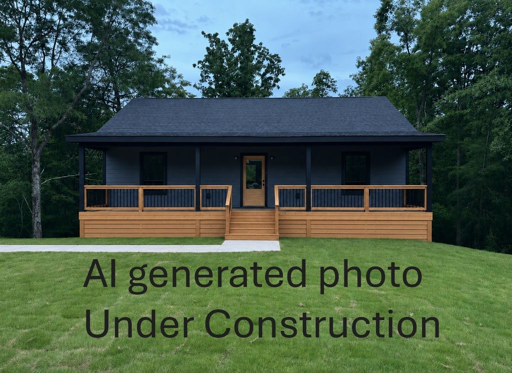 370 Deepwood Dr, Waverly, TN 37185