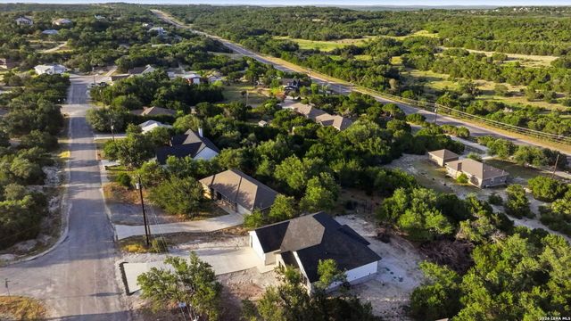 1111 Rocky Ridge Loop, Canyon Lake, TX 78133