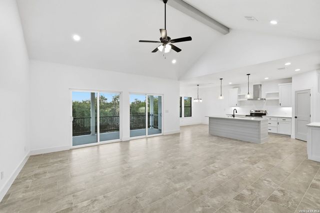 1111 Rocky Ridge Loop, Canyon Lake, TX 78133