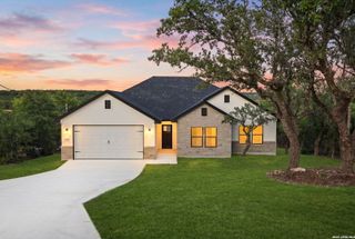 1111 Rocky Ridge Loop, Canyon Lake, TX 78133