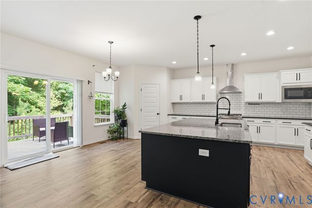 6112 Water Violet Ter, Moseley, VA 23120