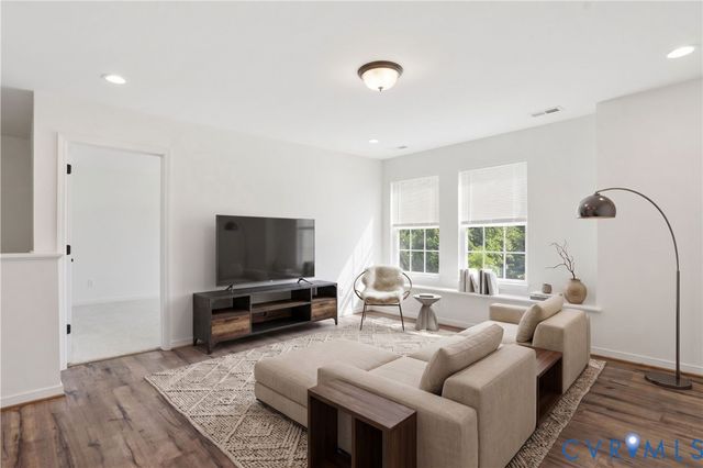 6112 Water Violet Ter, Moseley, VA 23120