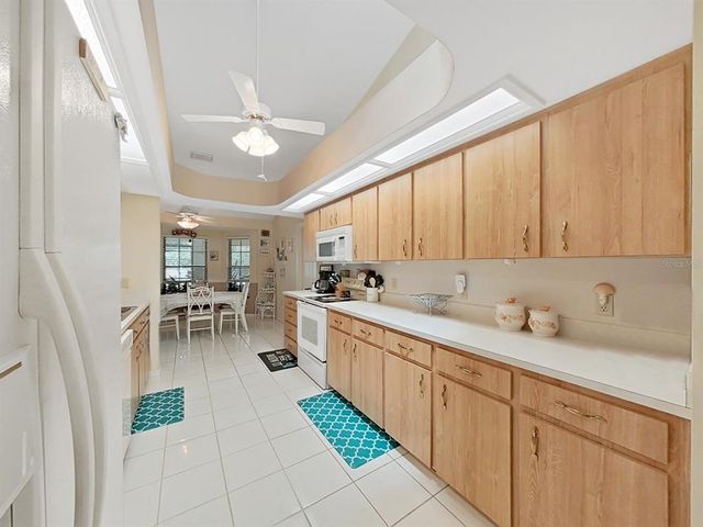 2163 RAINBOWER COURT, Lakeland, FL 33810
