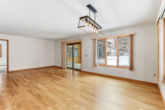 1808 Estate Lane, Northfield, MN 55057