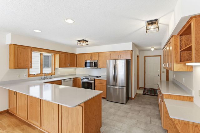 1808 Estate Lane, Northfield, MN 55057