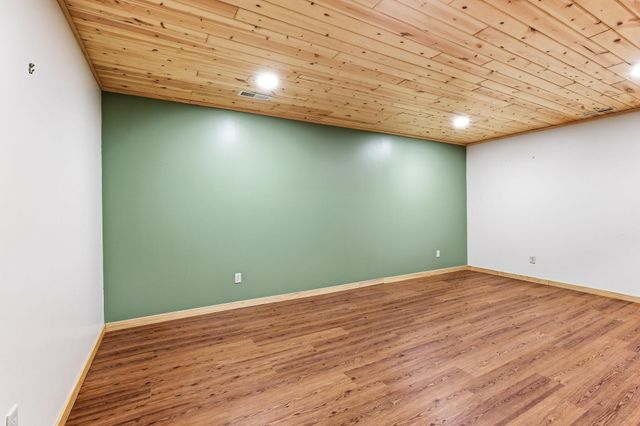 1808 Estate Lane, Northfield, MN 55057