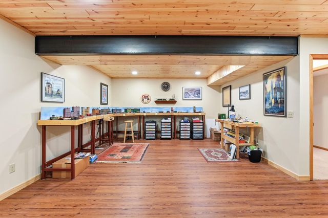 1808 Estate Lane, Northfield, MN 55057